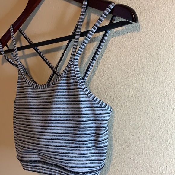 NWOT Monochrome Tiramisu Sports Bra Medium Striped Cross Back Stretchy Strappy - Picture 5 of 11
